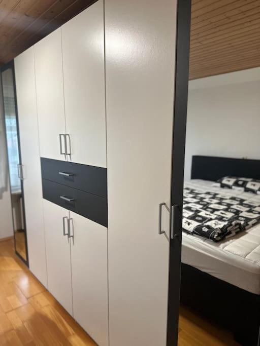 Gemuetliche 2 Zimmer Wohnung Bad Hersfeld Zewnętrze zdjęcie