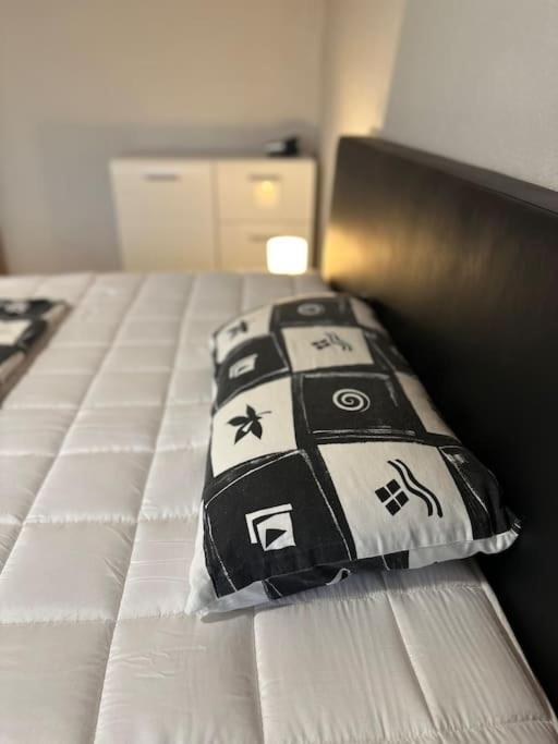Gemuetliche 2 Zimmer Wohnung Bad Hersfeld Zewnętrze zdjęcie